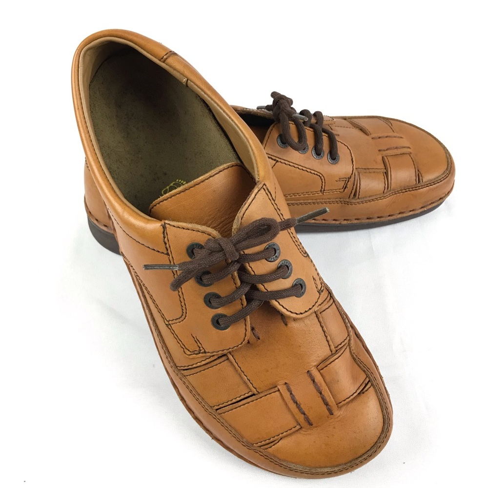Birkenstock Fisherman Closed Toe Leather Shoes